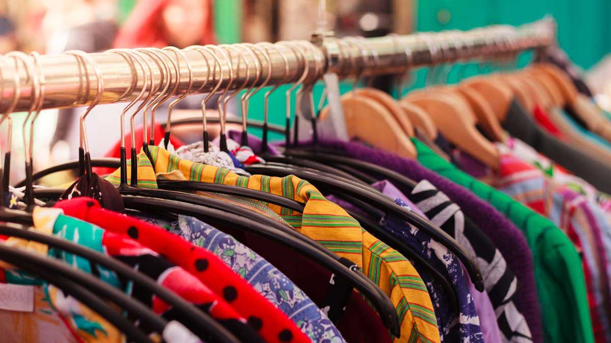 Gebrauchtkleidermarkt Vintage Shopping